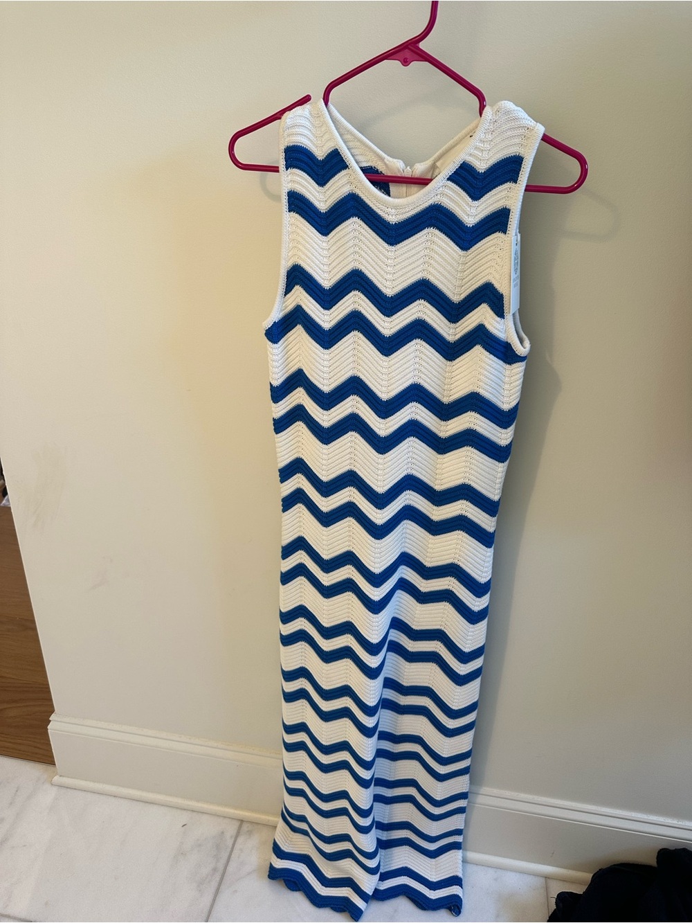Sleeveless Blue and White Chevron Maxi Dress